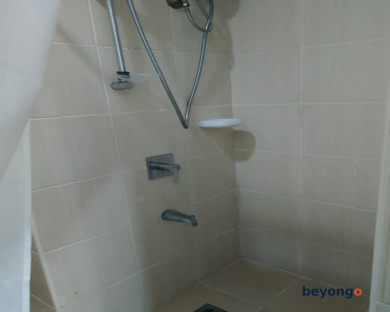 Roxas Blvd Ermita Studio US Embassy Mla 76