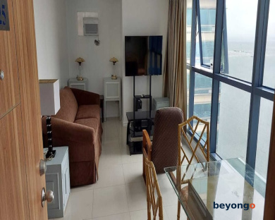 Roxas Blvd Ermita Studio US Embassy Mla 80
