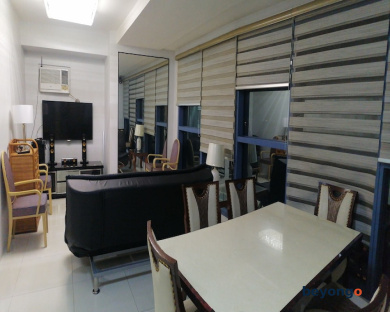 Roxas Blvd Ermita Studio US Embassy Mla 86