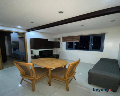 Roxas Blvd Ermita Studio US Embassy Mla 92