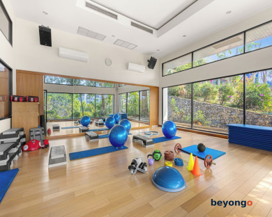 Royal Wing Suites and Spa Pattaya 12