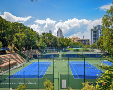 Royal Wing Suites and Spa Pattaya 20