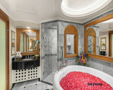 Royal Wing Suites and Spa Pattaya 31