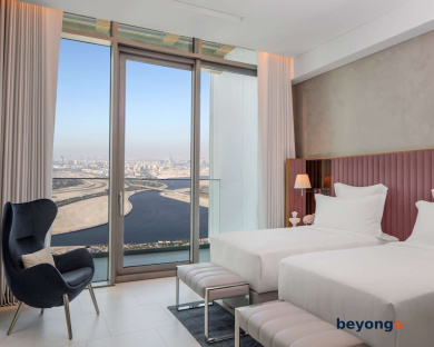 SLS Dubai Hotel and Residences 32