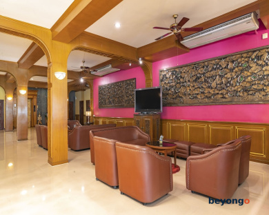 Sabai Inn 1