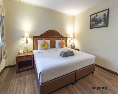 Sabai Inn 22