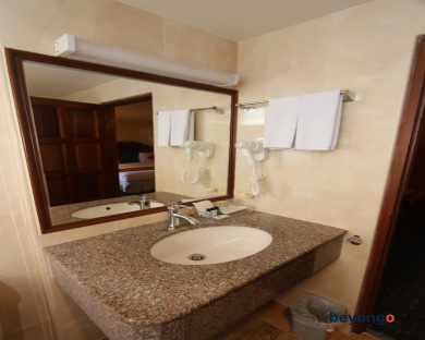 Sabai Inn 41