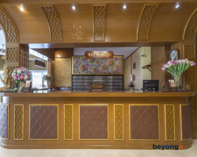 Sabai Inn 5