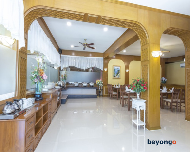Sabai Inn 53