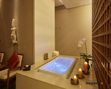 Shangri-La Bangkok 21
