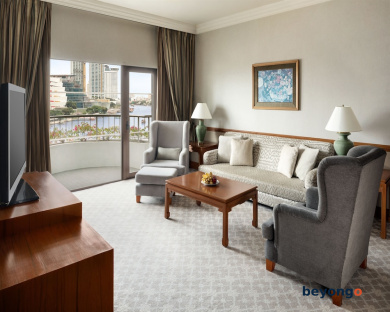 Shangri-La Bangkok 87