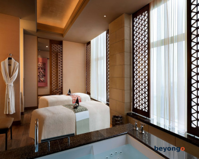 Shangri-La Tokyo 18