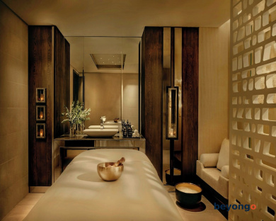 Sheraton Grand Hotel, Dubai 32