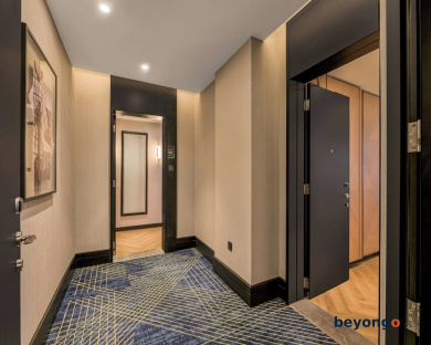 Sheraton Mall of the Emirates Hotel, Dubai 11