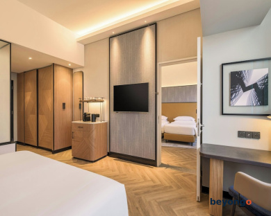 Sheraton Mall of the Emirates Hotel, Dubai 67