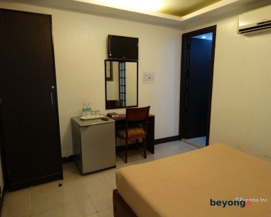 Silver Oaks Suite Hotel 16
