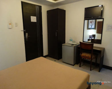 Silver Oaks Suite Hotel 17