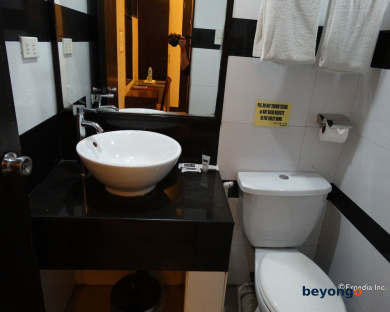 Silver Oaks Suite Hotel 28