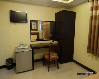 Silver Oaks Suite Hotel 32