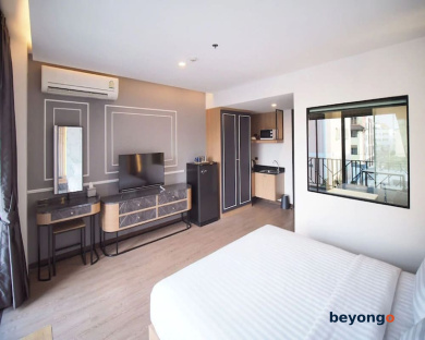 Sleep With Me Pattaya 17