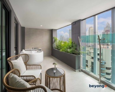 Solitaire Bangkok Sukhumvit 11 40