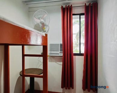 Stay Malate (Wanderers Guest House) 141