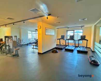 Staybridge Suites Dubai Internet City by IHG 10