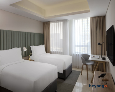 Staybridge Suites Dubai Internet City by IHG 14