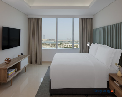 Staybridge Suites Dubai Internet City by IHG 23