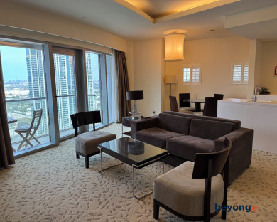 SuperHost EMAAR Residences Apartments - Address Dubai Mall 106