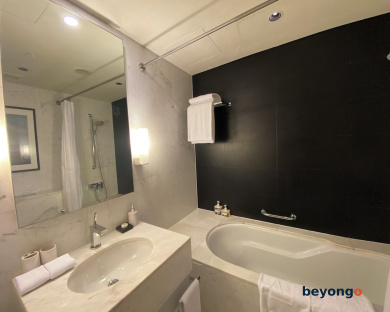 SuperHost EMAAR Residences Apartments - Address Dubai Mall 156