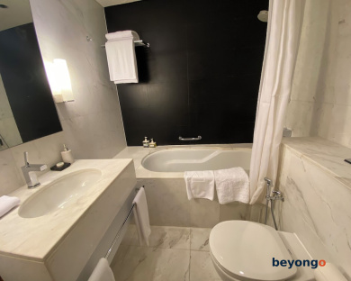 SuperHost EMAAR Residences Apartments - Address Dubai Mall 162