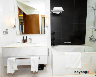 SuperHost EMAAR Residences Apartments - Address Dubai Mall 168