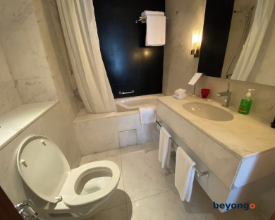 SuperHost EMAAR Residences Apartments - Address Dubai Mall 176