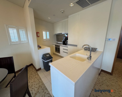 SuperHost EMAAR Residences Apartments - Address Dubai Mall 215