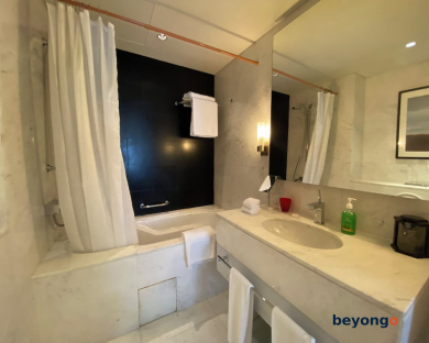 SuperHost EMAAR Residences Apartments - Address Dubai Mall 83