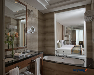 Taj Dubai 37