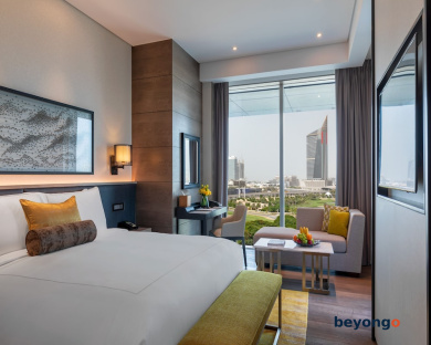 Taj Jumeirah Lakes Towers 19