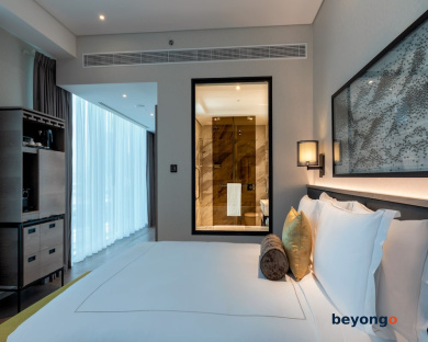 Taj Jumeirah Lakes Towers 22