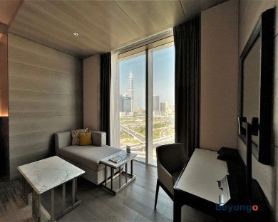 Taj Jumeirah Lakes Towers 40