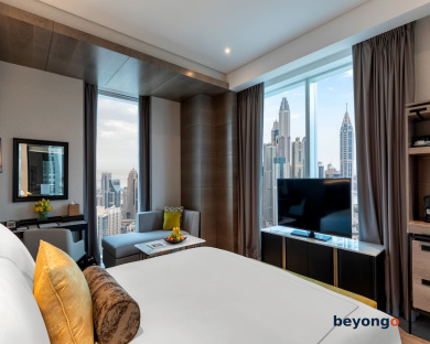 Taj Jumeirah Lakes Towers 43