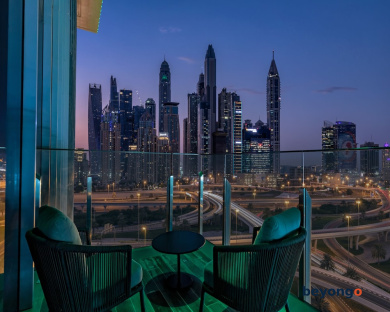 Taj Jumeirah Lakes Towers 55