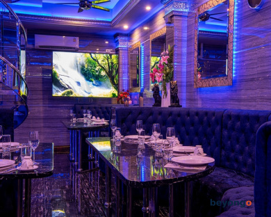 The Globe Hotel Bar and Restaurant 31