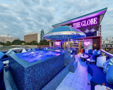 The Globe Hotel Bar and Restaurant 50