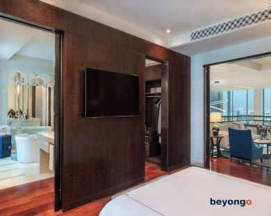 The H Dubai 35