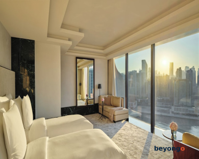 The Lana - Dorchester Collection 101