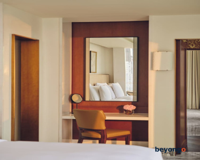 The Lana - Dorchester Collection 111
