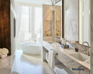 The Lana - Dorchester Collection 122