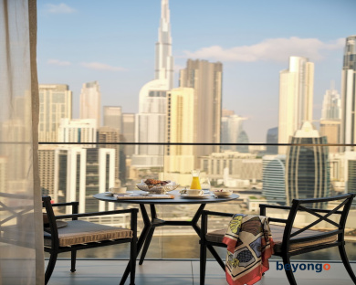 The Lana - Dorchester Collection 313
