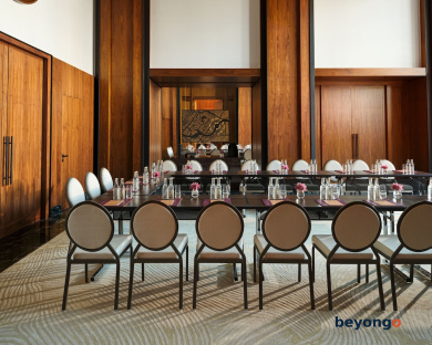 The Lana - Dorchester Collection 321